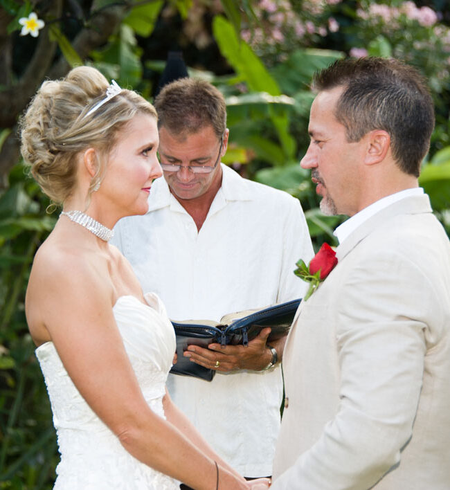Tamara and Darren: Kauai Wedding 44